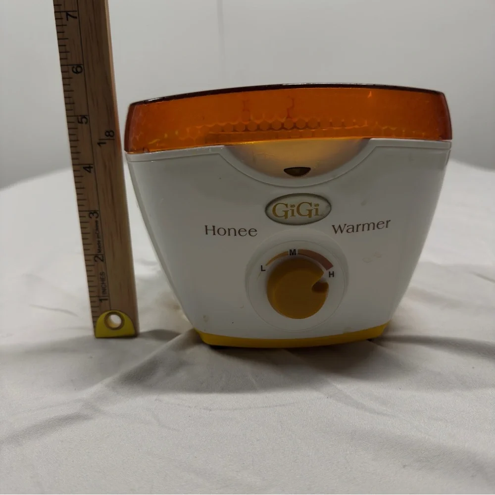 GiGi Honee Warmer Durable Professional Wax Warmer - Picture 7 of 10